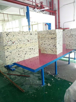 Máy cắt mút đứng