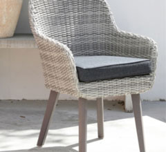 Bàn ghế nhựa giả mây