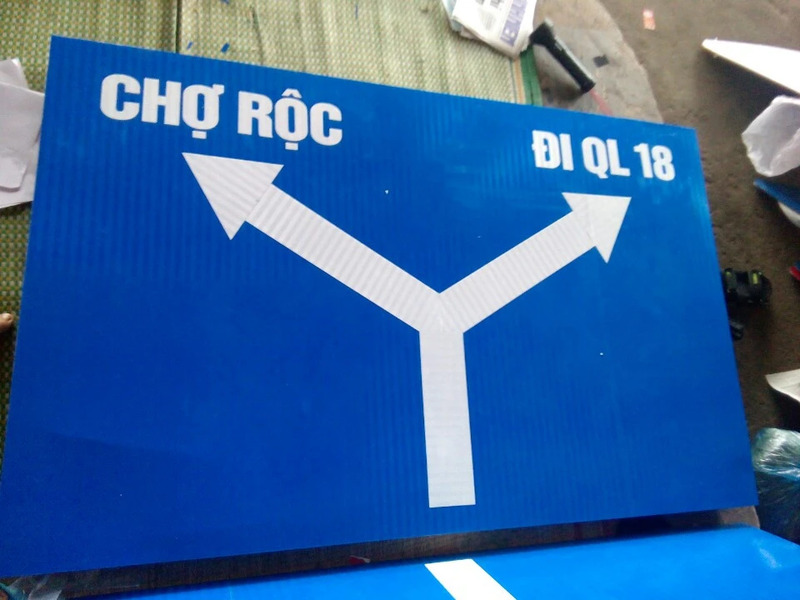 Biển báo giao thông