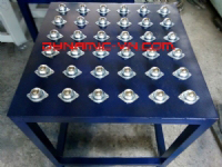 Băng tải con lăn bi cầu