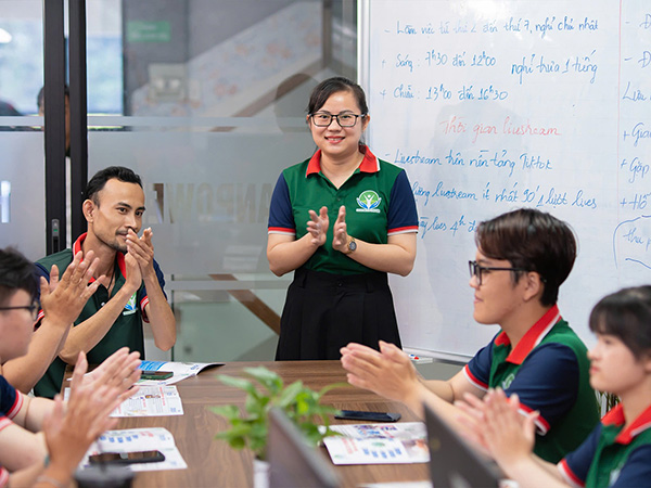 Cung ứng lao động