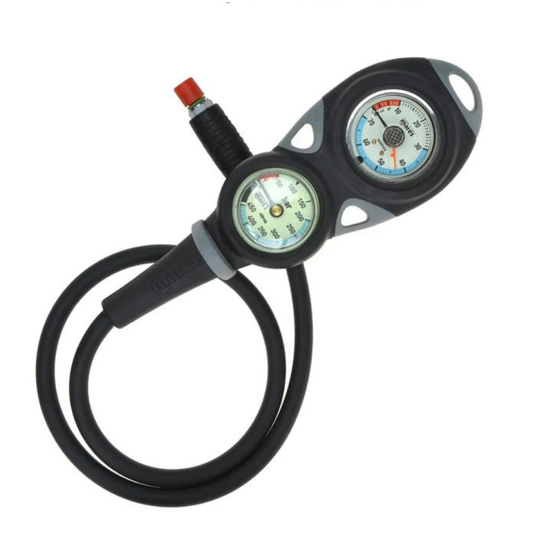 Đồng hồ đo áp suất và độ sâu