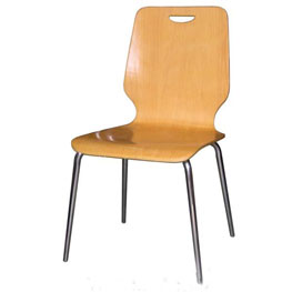 Ghế gỗ uốn cong