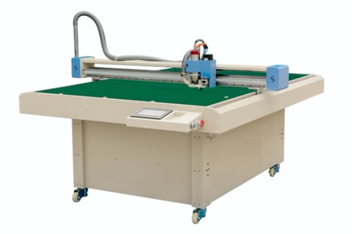 Máy cắt rập cải tiến Mica