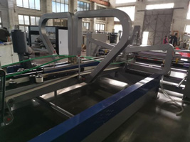 Máy dán hộp carton mini tự động