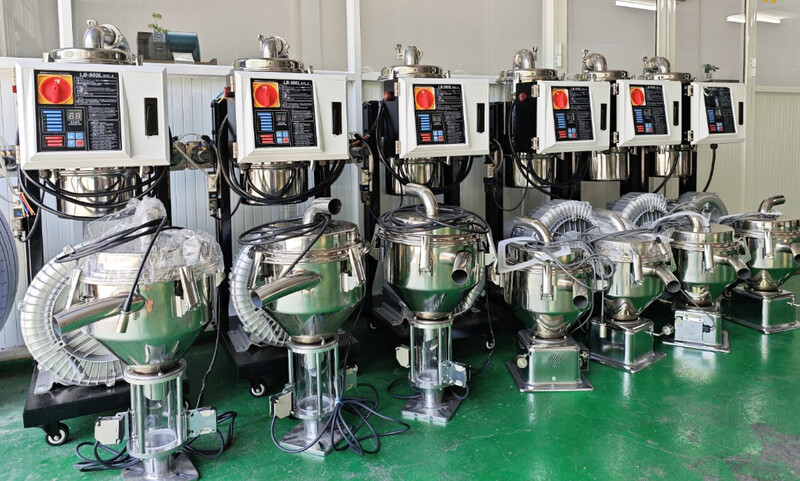 Máy hút hạt nhựa 900G đa năng