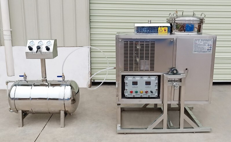 Máy tái chế rung môi