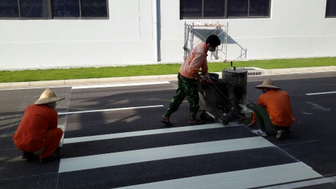 Thi công sơn nhiệt dẻo phản quang